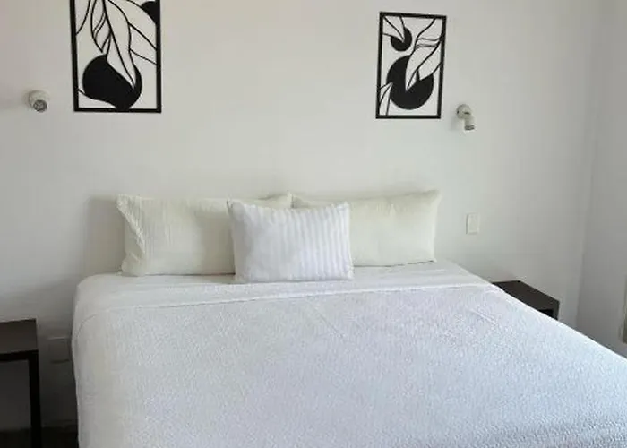 Aria Quinta Avenida&rooftop Hotel *